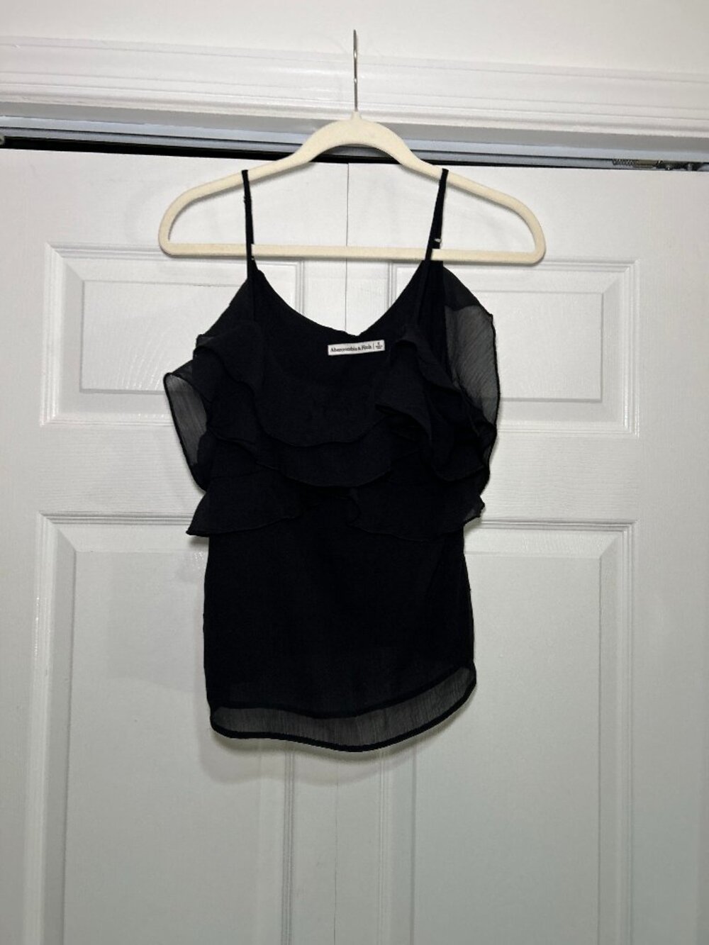 Abercrombie Fitch Ruffle Trim Cami Black Spaghetti Strap Womens